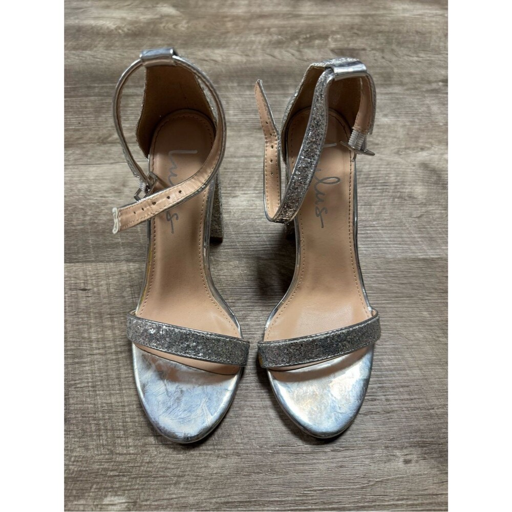 Lulus Silver Sparkly Heels Size 7